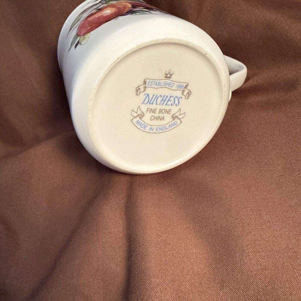 DUCHESS Fine Bone China Coffee Break Mug Coffee/ Tea Mug Cup Made in England - Picture 2 of 4